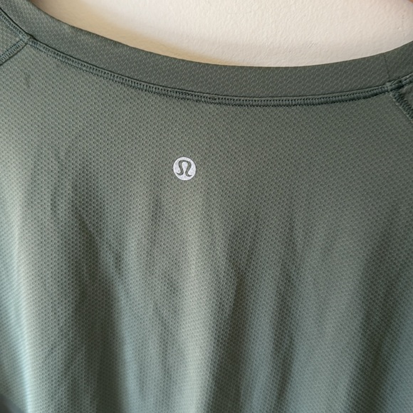 Lululemon long sleeve tee green swiftly tech - Picture 5 of 5